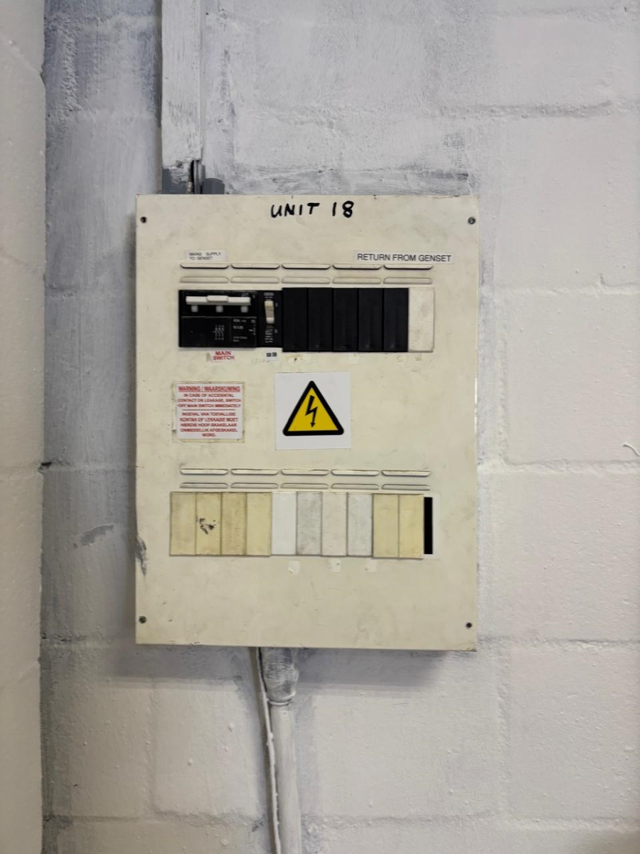 To Let commercial Property for Rent in Okavango Park Western Cape